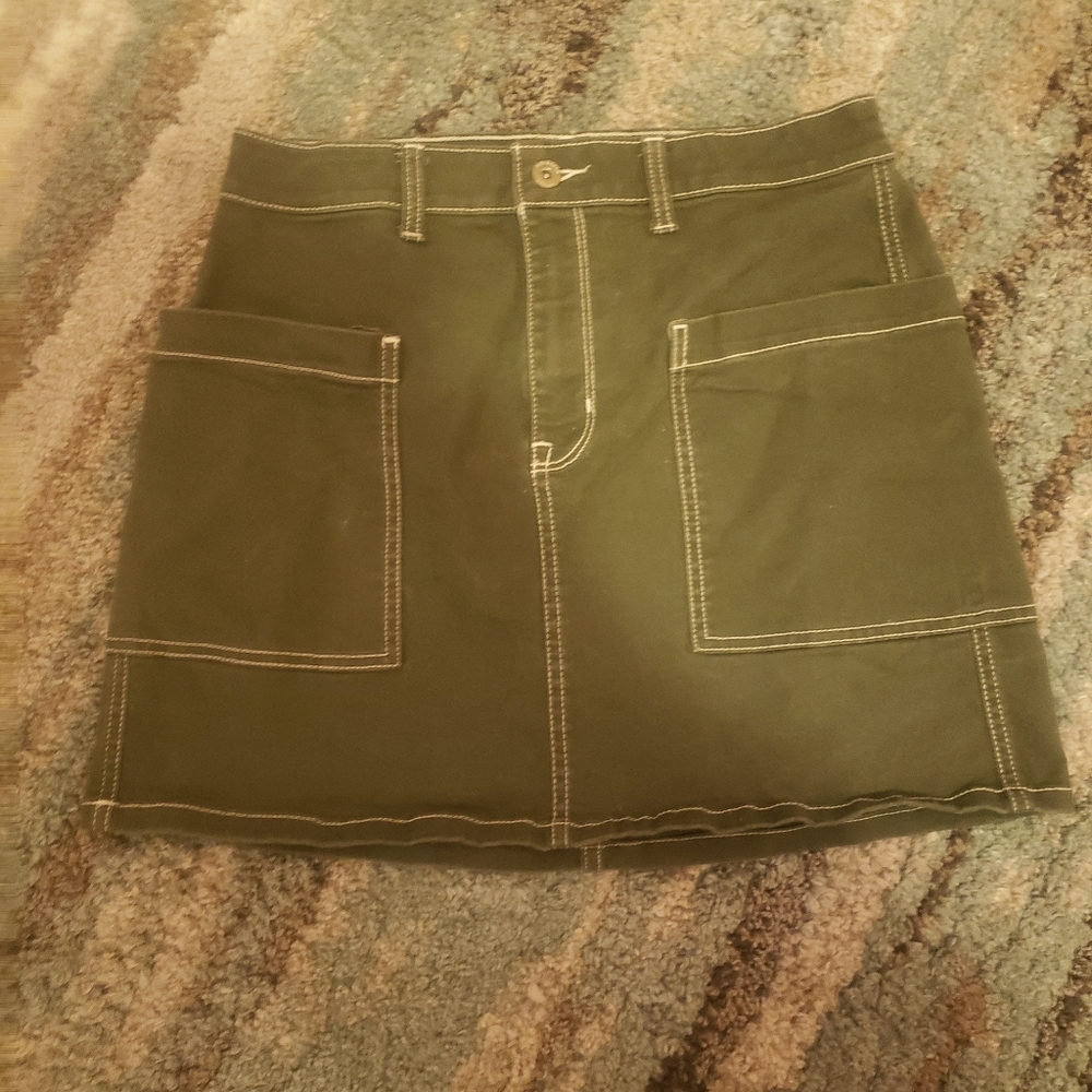 Arizona khaki green miniskirt